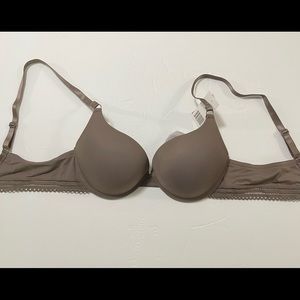 Super Extra Push Up Extreme Padded Plunge Add 2 Cup Size Bombshell  Bra. NWT